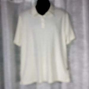 Men’s NWOT by Rails. Soft feel in XXL Pearl color goes good with jeans or slacks